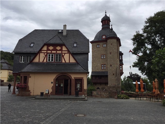 余教授德國鄉(xiāng)村行：雷司令葡萄酒產(chǎn)業(yè)對中國水果產(chǎn)業(yè)有啟示嗎？