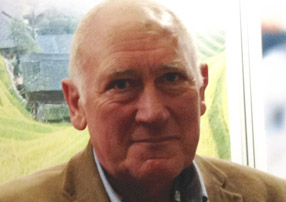 英國植物營養(yǎng)專家 大衛(wèi)&middot;摩爾 