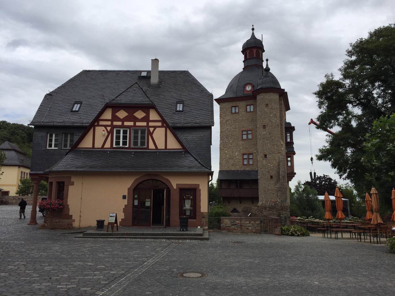 余教授德國鄉(xiāng)村行：雷司令葡萄酒產(chǎn)業(yè)對(duì)中國水果產(chǎn)業(yè)有啟示嗎？