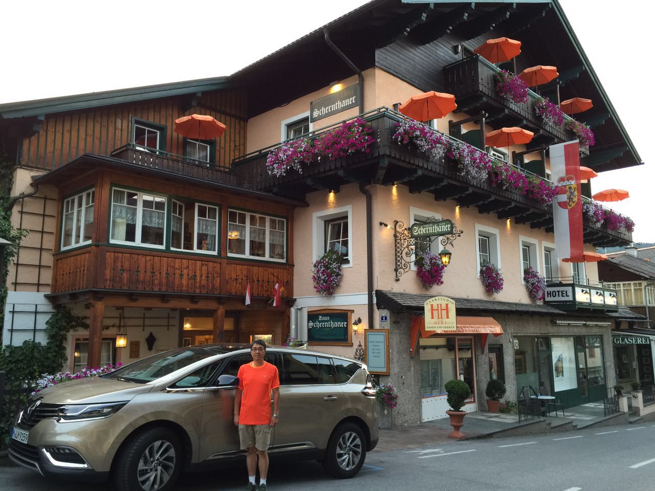 余教授奧地利鄉(xiāng)村行：萬(wàn)科為什么說(shuō)把奧地利小鎮(zhèn)搬回來(lái)？