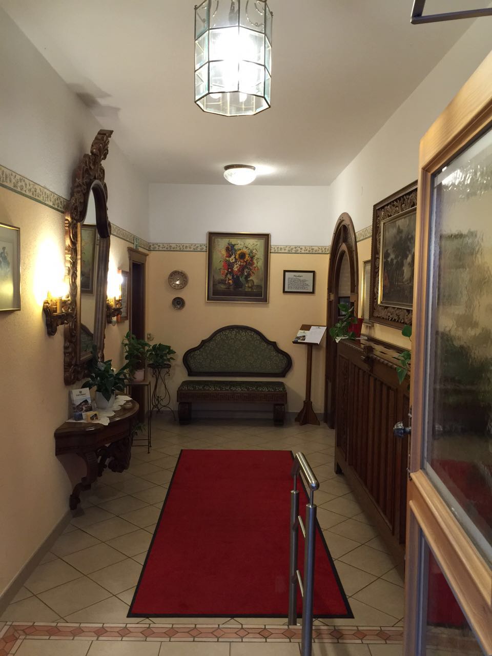 余教授奧地利鄉(xiāng)村行：萬(wàn)科為什么說(shuō)把奧地利小鎮(zhèn)搬回來(lái)？